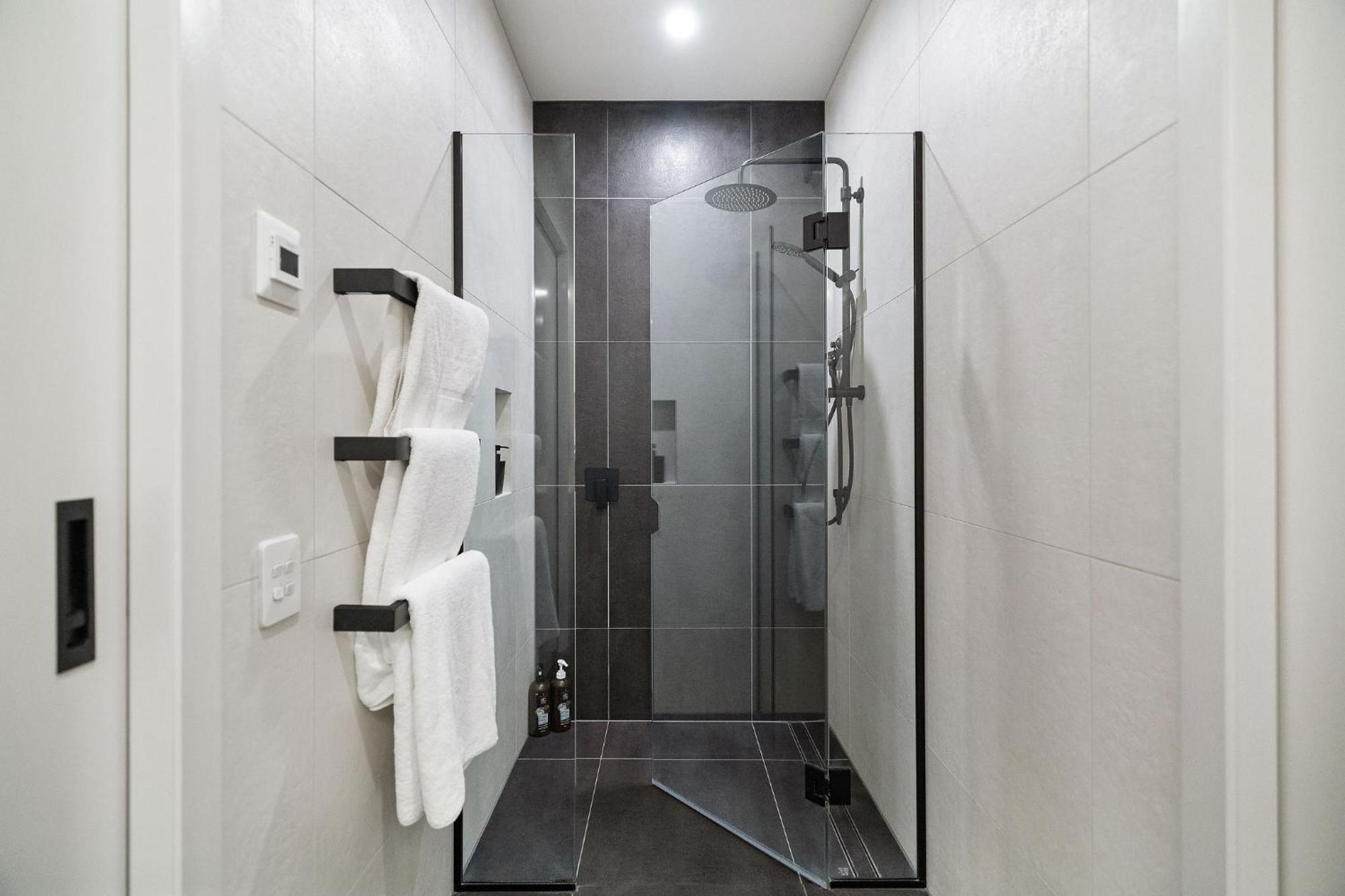 Homestead Retreat - 2 Bedroom - Lake View Distretto di Distretto di Queenstown Esterno foto