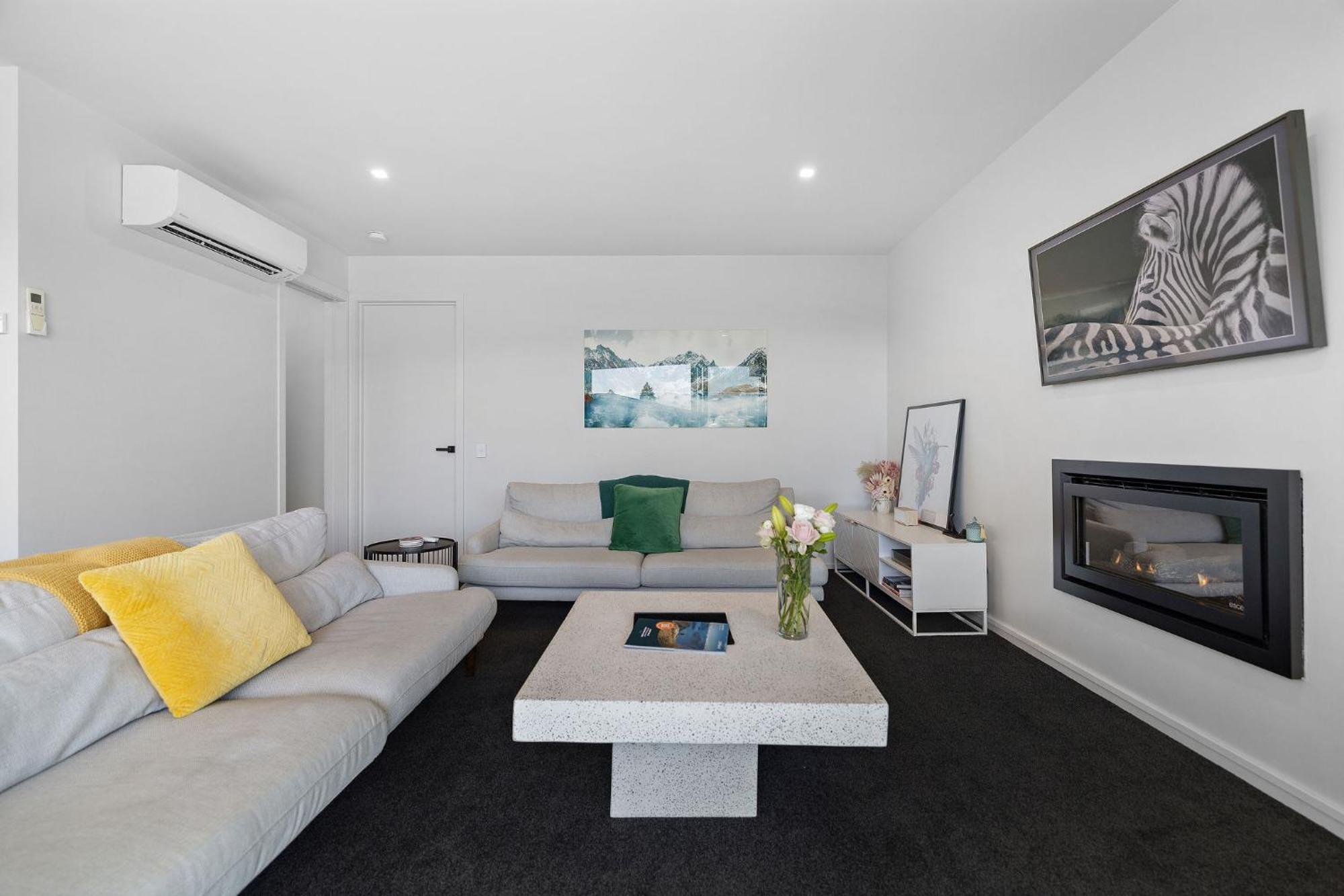 Homestead Retreat - 2 Bedroom - Lake View Distretto di Distretto di Queenstown Esterno foto